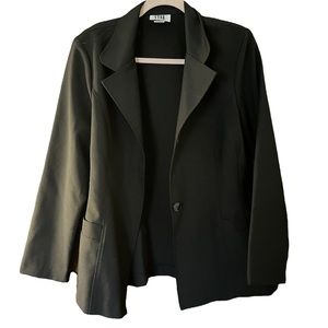 Women’s Thin Black Blazer / M